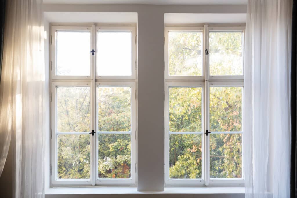 Argon Gas-Filled Windows.