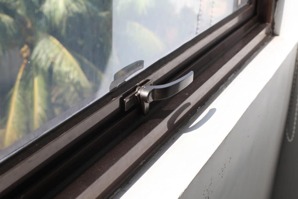 Multi-Lock Windows